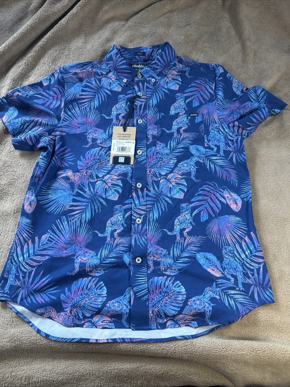 Men's Chubbies Performance Prehistoric Friday Short Sleeve Shirt Size Small NEW